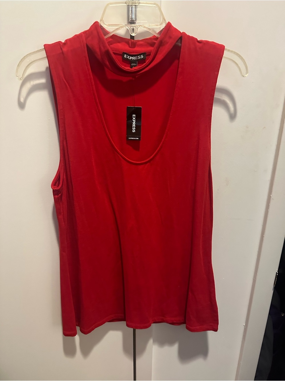 🆕 Express Women's Red Sleeveless Mock Neck Top